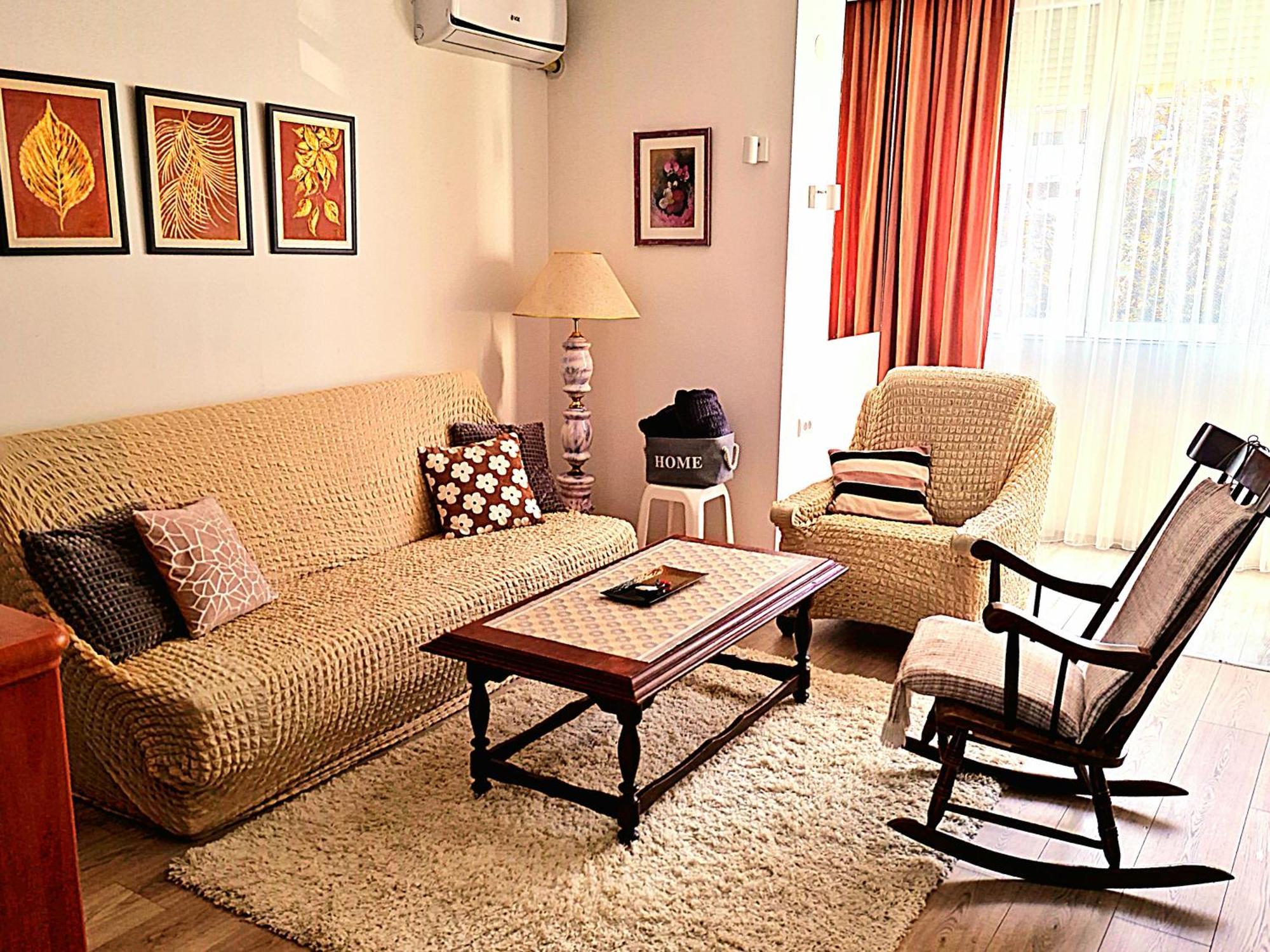 Citys Appartement Apatin Buitenkant foto